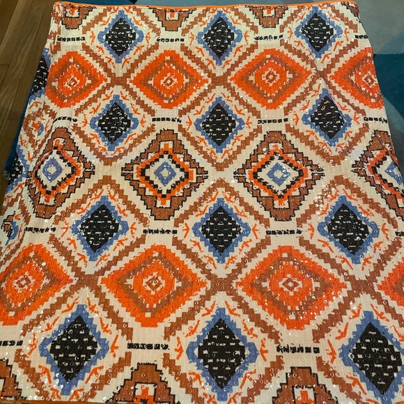 Jealous tomato sequinced patterned skirt size medium - Picture 6 of 6